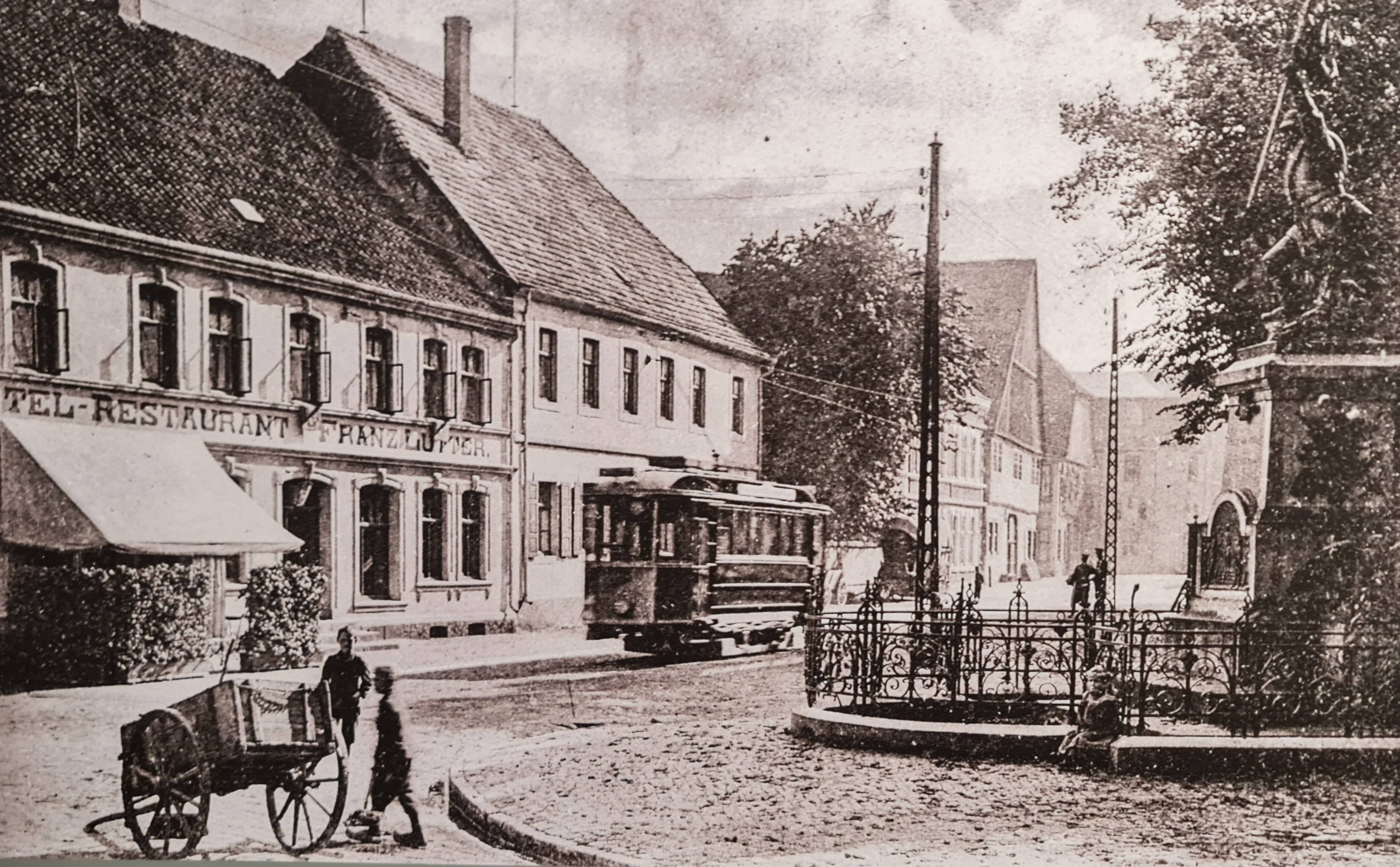 Straßenbahn1908.Schlosskreuzung